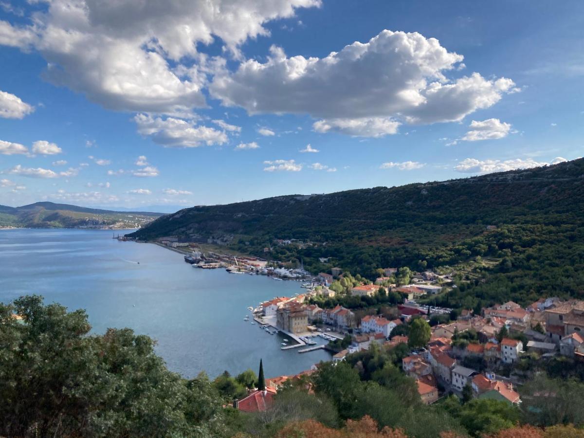 Seaview Apartment Moritz Senj  Buitenkant foto